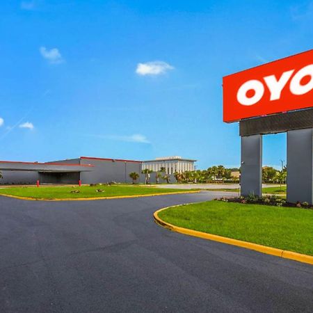 Oyo Hotel Orlando Airport Екстер'єр фото
