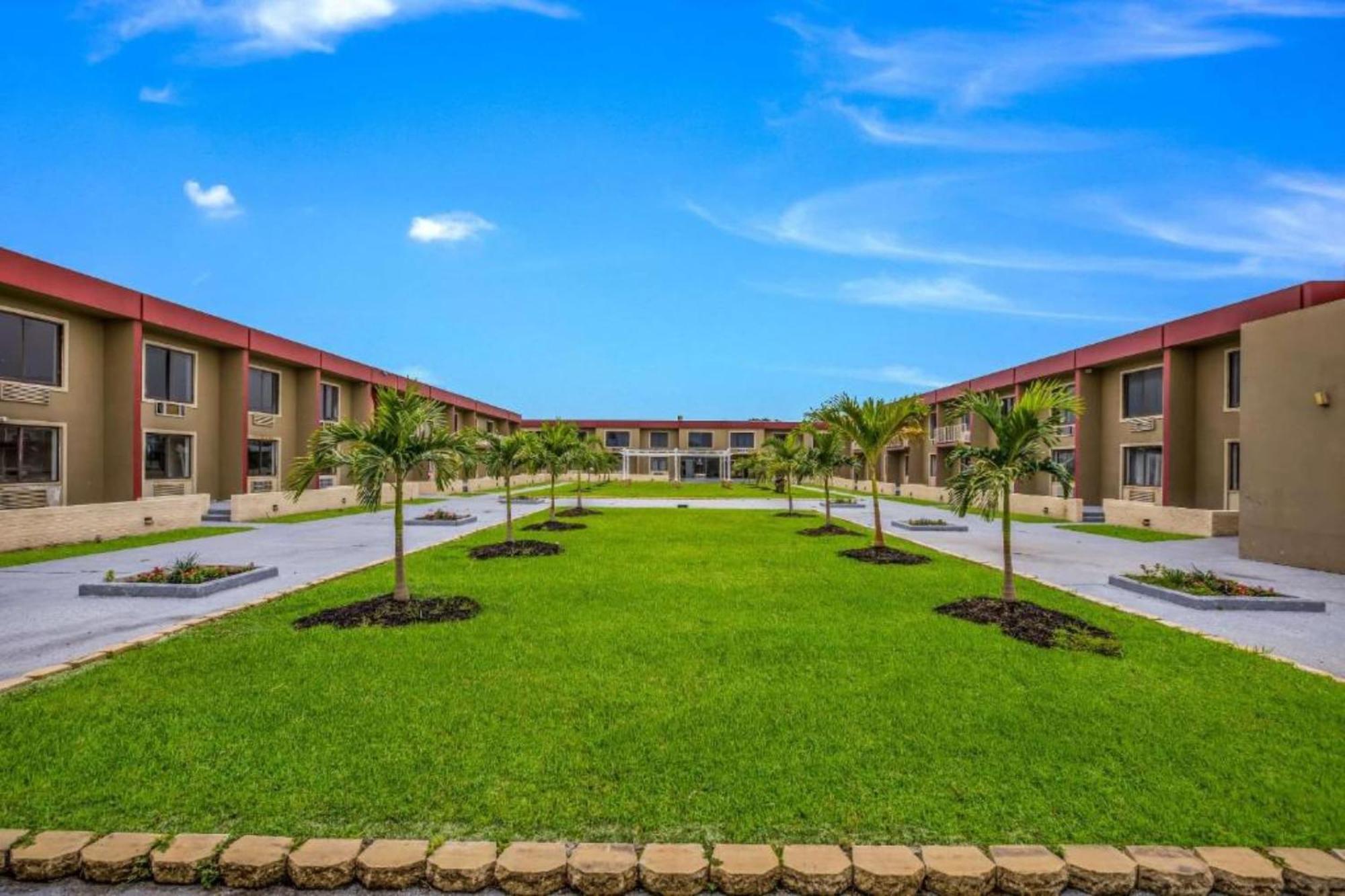 Oyo Hotel Orlando Airport Екстер'єр фото
